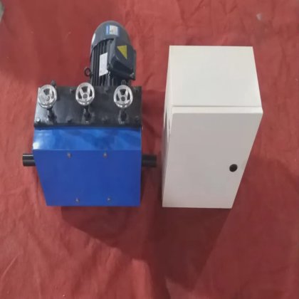 用于预应力电缆的 PC 绞线机