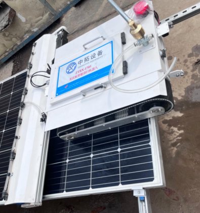 2025 自动太阳能电池板清洁设备刷子光伏机器人套件