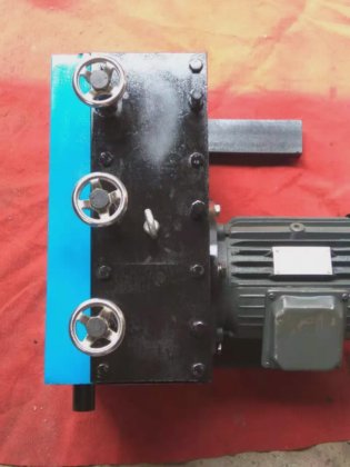 橋梁建設用ポストテンションストランドプッシングマシン PCストランド