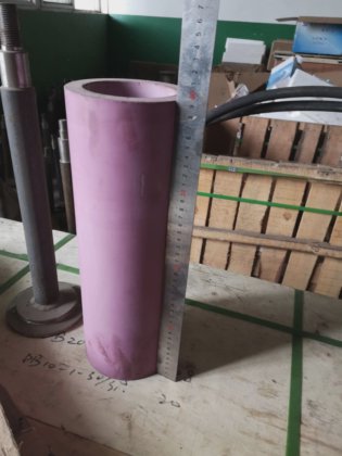 用于输送腐蚀性流体的 Yb300 陶瓷柱塞泵