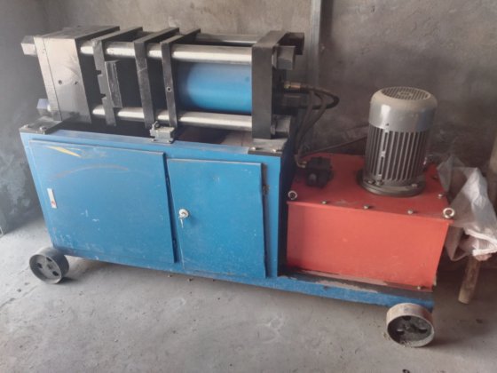 热销钢筋穿线机 CNC 钢筋轧制机