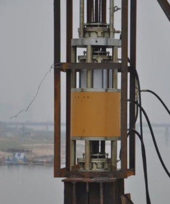 后张力钢绞线液压升降机系统