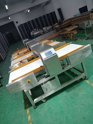 SUS 304 传送带式金属探测器，适用于食品加工行业，具有 3 种功能