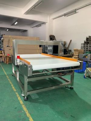 传送带式金属检测机，用于食品安全检测