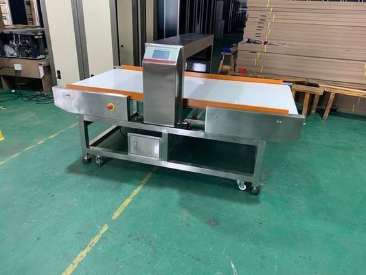 传送带式金属检测机，用于食品安全检测