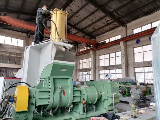 150L 分散捏合机/内置班伯里密炼机,配备双翼切向转子