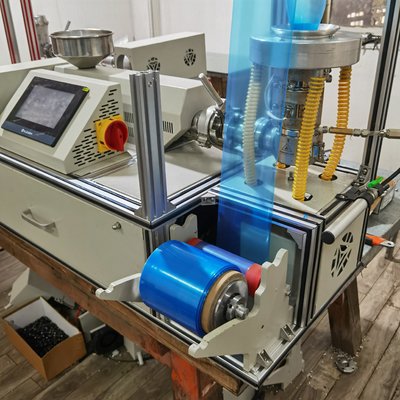 多功能台式实验室吹膜机