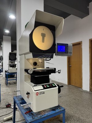 立式投影仪测量标本投影仪