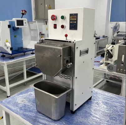 LD 16 1 双螺杆实验室挤出造粒机，适用于小规模生产