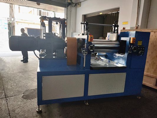 智能控制12英寸双辊硅胶混合机定制