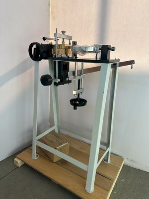 土体应变式直剪仪