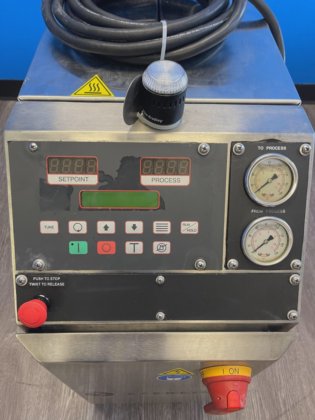 Sterling M2B2010-C Temperature Control Controller