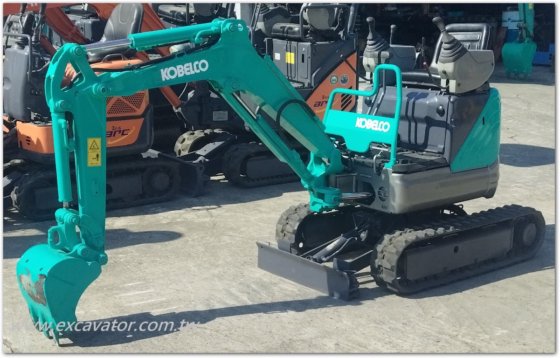 神戶製鋼建機SK09SR_10型日本外匯可變腳後方小迴旋型挖土機(怪手)