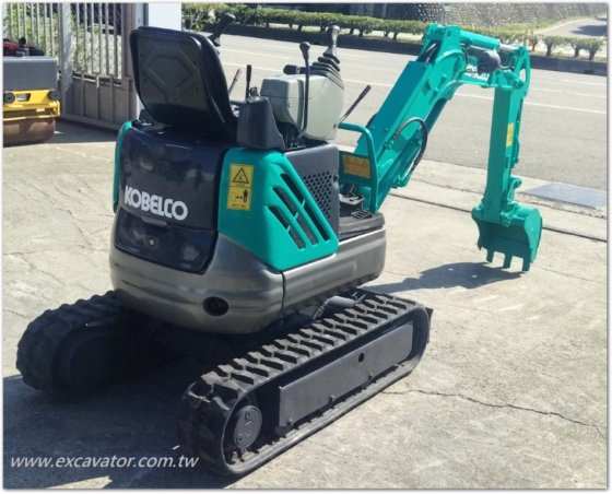 神戶製鋼建機SK09SR_10型日本外匯可變腳後方小迴旋型挖土機(怪手)