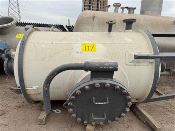 （全新）立式碳钢高压储罐，带球形封头，容量693加仑，Br