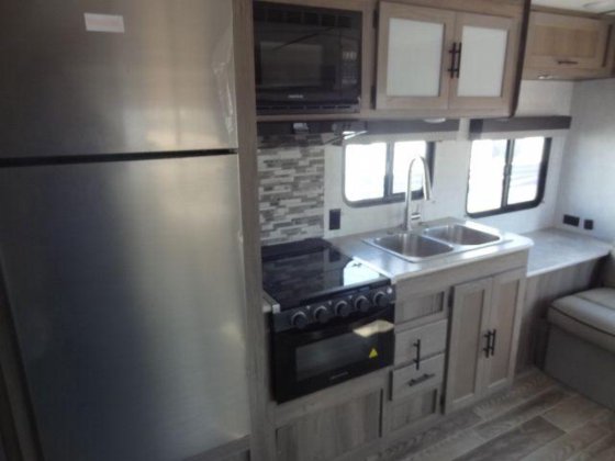 2022 Gulfstream Ameri Lite 236RL