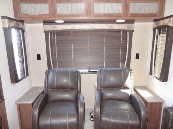 2017 CROSSROADS VOLANTE 280RL