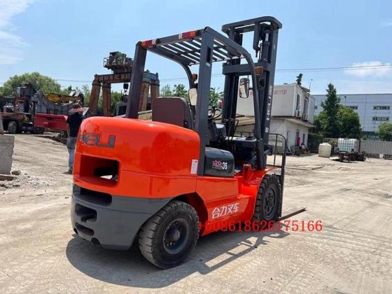 HELI Forklifts H2000