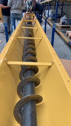 卧式移动水泥仓