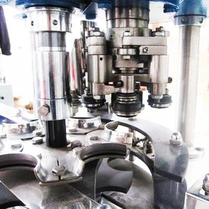 出厂价铝罐灌装封口机 碳酸饮料罐灌装机