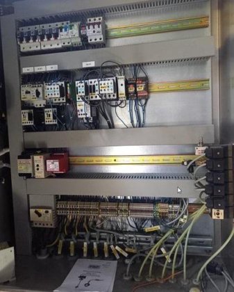 クレート洗浄システム