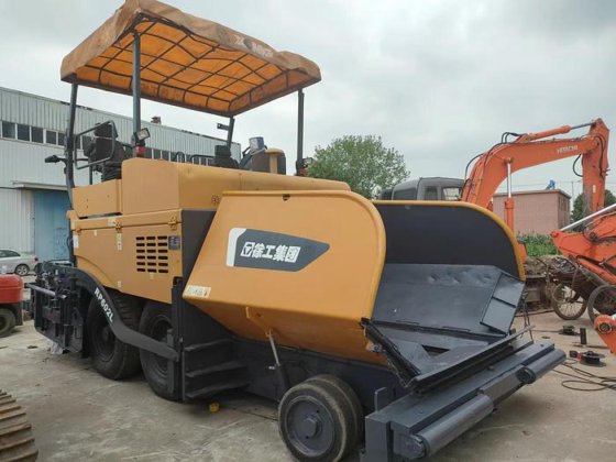 2018 XCMG PR602L Asphalt paver