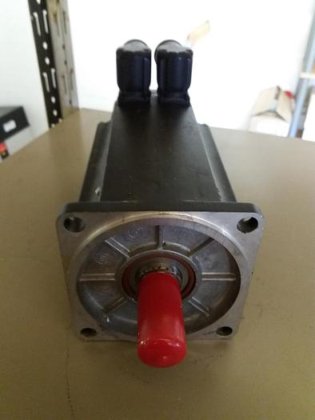 サーボモーター