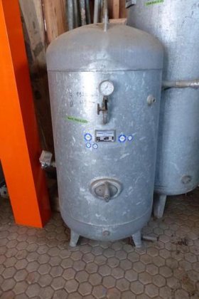 圧力空気タンク