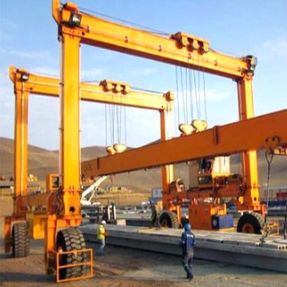 胶轮式起重机 胶轮式门式起重机生产厂家