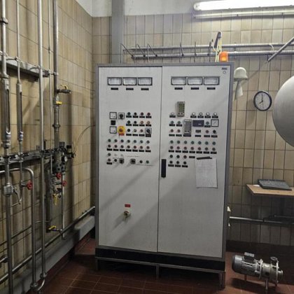 ジュース濃縮工場