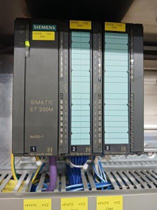 洗浄・充填・封止機