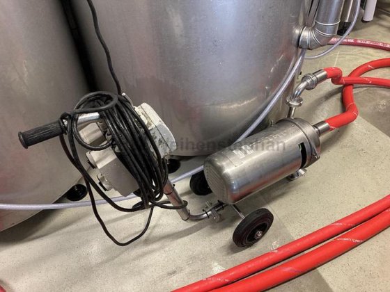 発酵タンク、貯蔵タンク、明タンク [13個]