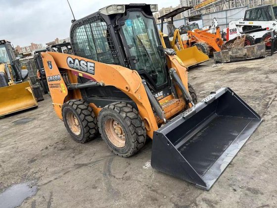 2016 Case SR 200