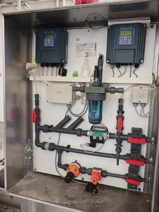 洗浄・充填・封止機