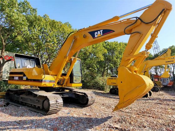 Gebrauchter CAT-Bagger 330B