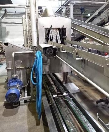 クレート洗浄システム