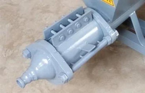 质量上乘的喷涂机，用于水泥砂浆搅拌、泵送、找平灌浆和喷涂。