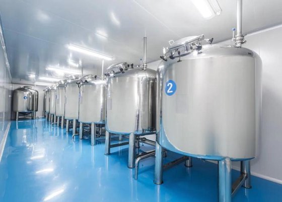 智通卧式不锈钢压缩空气或储气罐 2000 升