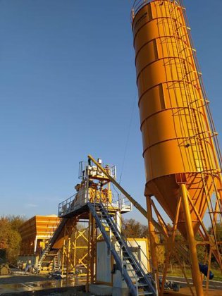 コンクリートバッチングプラント