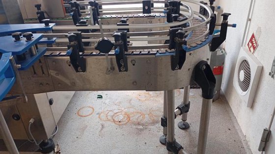 ガラス瓶充填・洗浄工場