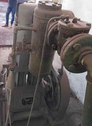 エアーコンプレッサー