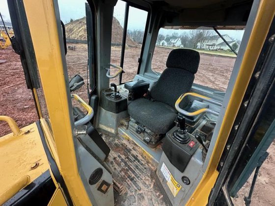 2005 CATERPILLAR D5G XL