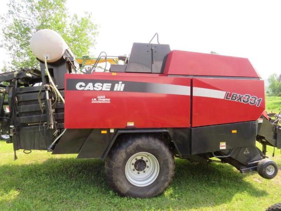 2002 Case IH LBX 331