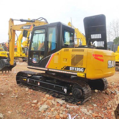 2016 SANY SY135C