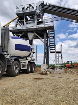 コンクリートバッチングプラント