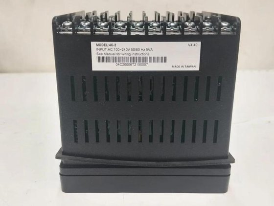 DWYER INSTRUMENTS – TEMPERATURE CONTROLLER