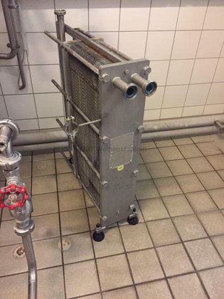 プレート式熱交換器