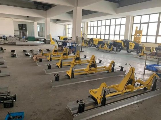 LS-325 自动摊铺机振动式混凝土激光熨平板整平机出售