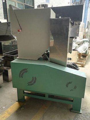 塑料回收造粒机价格/带优质刀片的塑料造粒机