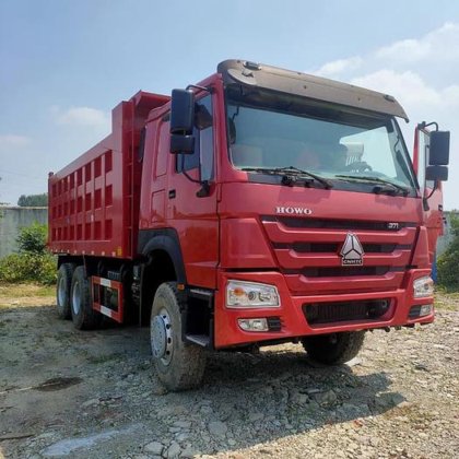 2021 Sinotruk HOWO 371 in Shanghai, China